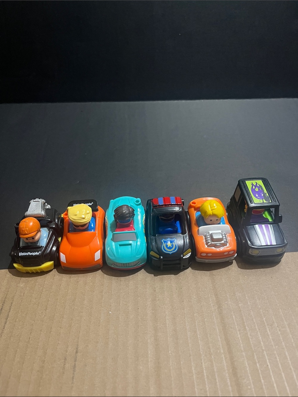Lot of 6 Fisher Price Little People Wheelies in Cars